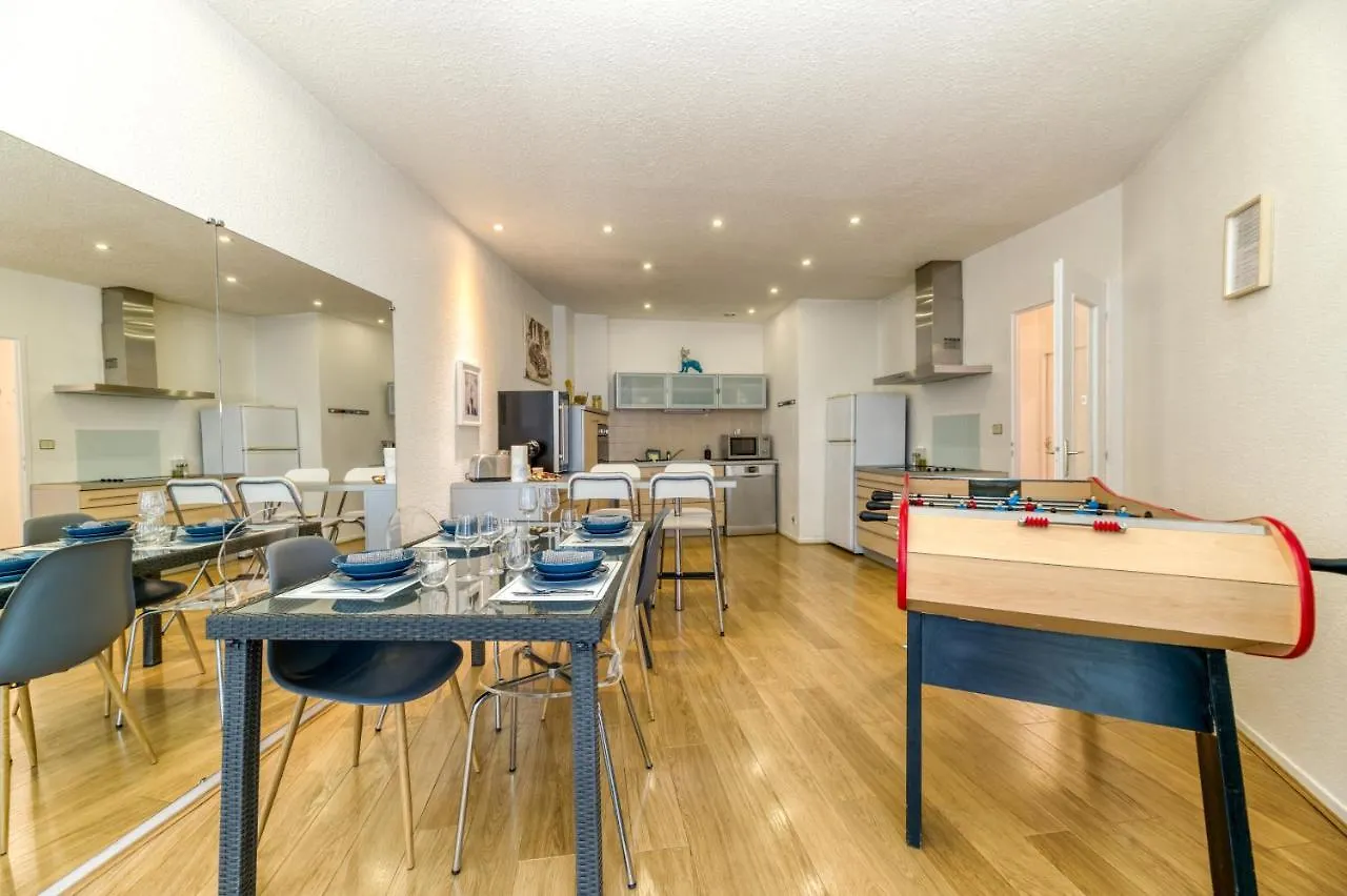 L'Elegance- Centre Historique- Confort- Netflix- Marche Frais Et Local Grenoble Apartment
