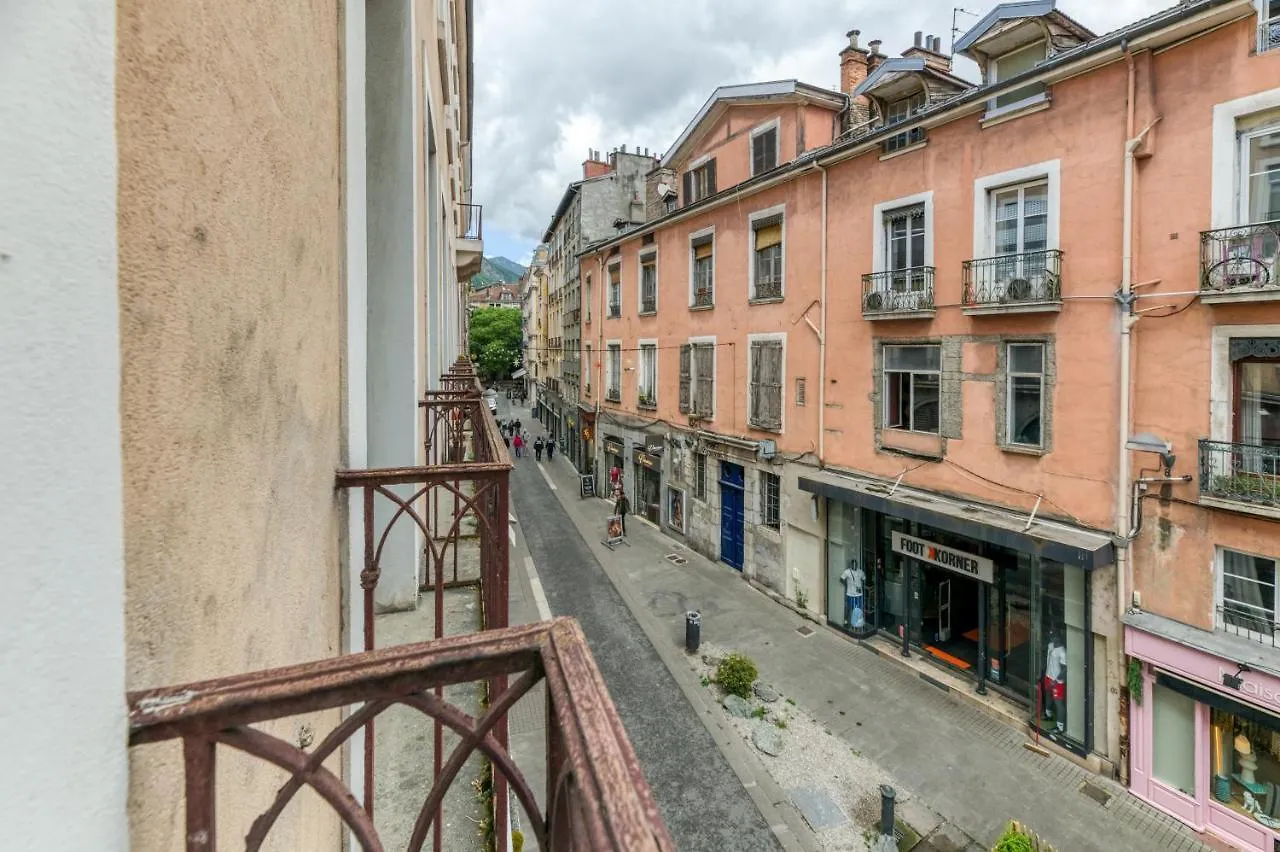 Apartment L'Elegance- Centre Historique- Confort- Netflix- Marche Frais Et Local Grenoble France